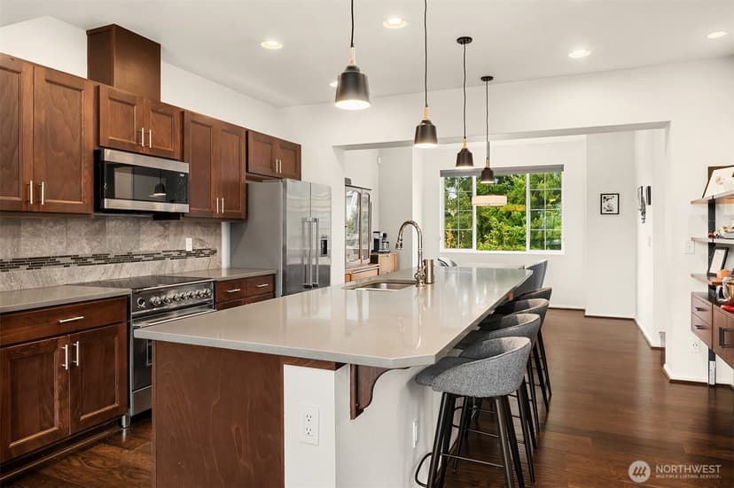 Property photo for 6576 High Point Drive SW, Seattle photo 14