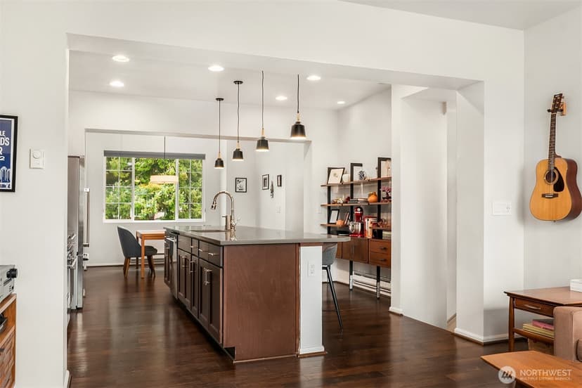 Property photo for 6576 High Point Drive SW, Seattle photo 11