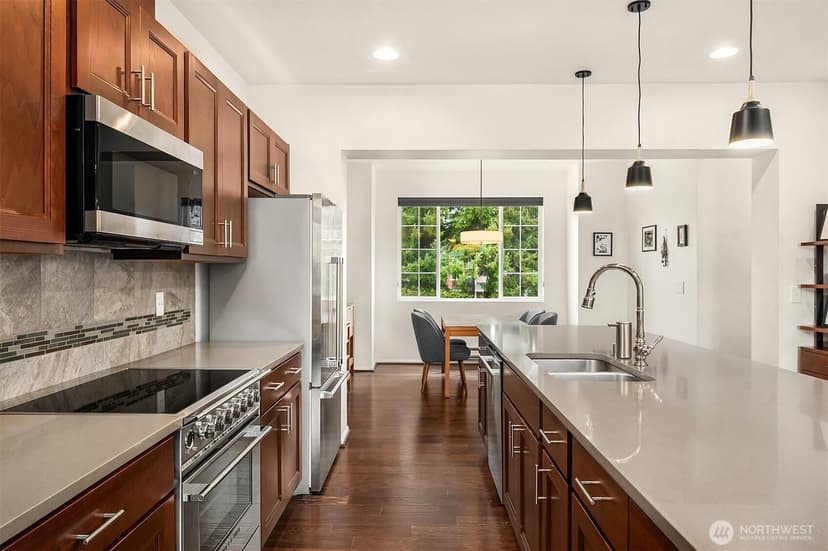 Property photo for 6576 High Point Drive SW, Seattle photo 15