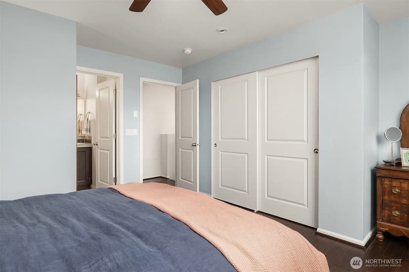 Property photo for 6576 High Point Drive SW, Seattle photo 20