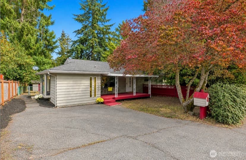 Property photo for 7815 227th Place SW, Edmonds photo 2
