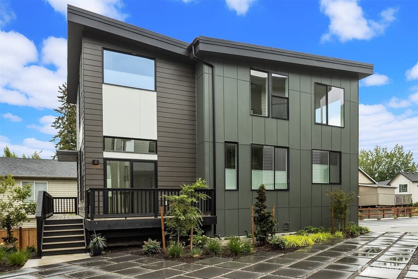Property photo for 3007 S Dakota St, Seattle