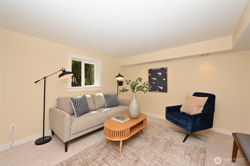 Property photo for 8046 18th Avenue NW, Seattle photo 15