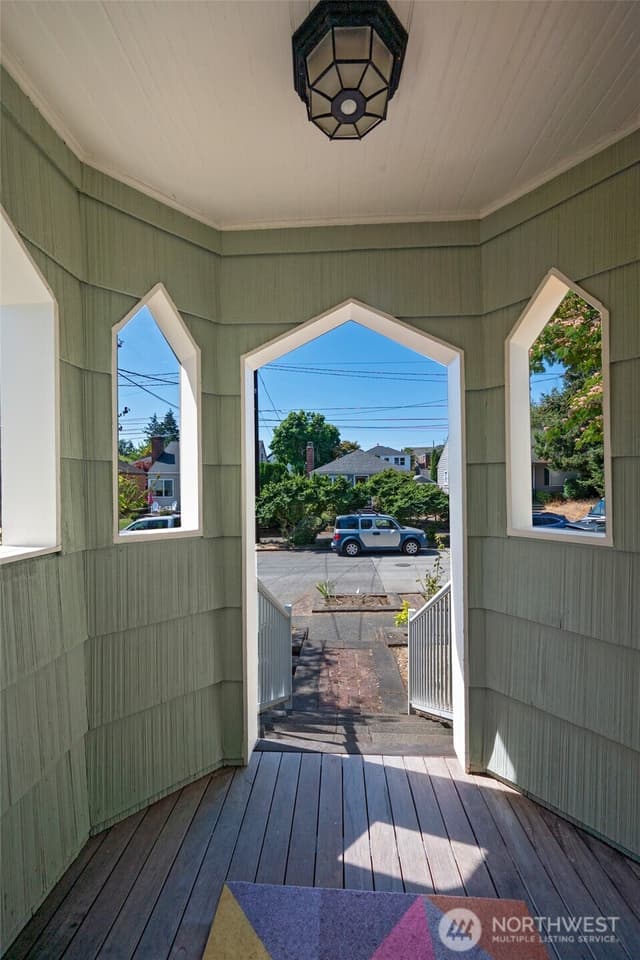 Property photo for 8046 18th Avenue NW, Seattle photo 2