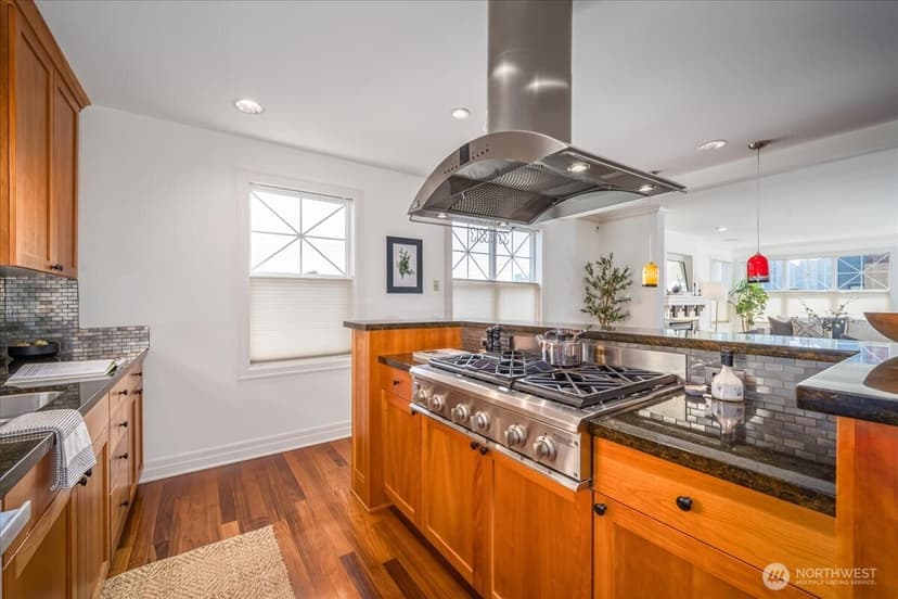 Property photo for 518 Prospect Street, Seattle photo 11