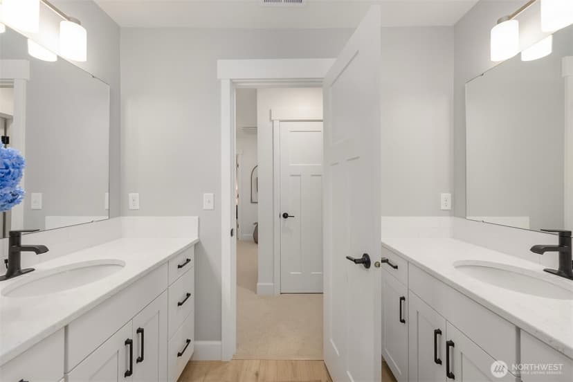 Property photo for 16761 NE Sanwick Place, Bainbridge Island photo 30