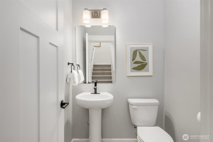 Property photo for 16761 NE Sanwick Place, Bainbridge Island photo 19
