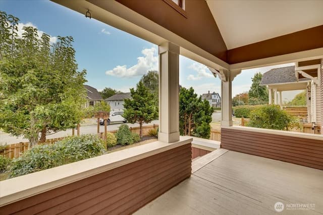 Property photo for 2020 Lombard Avenue, Everett photo 3