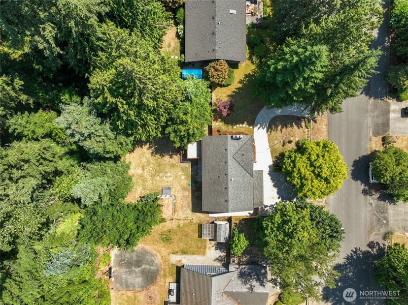 Property photo for 4017 107th Place NE, Marysville photo 31