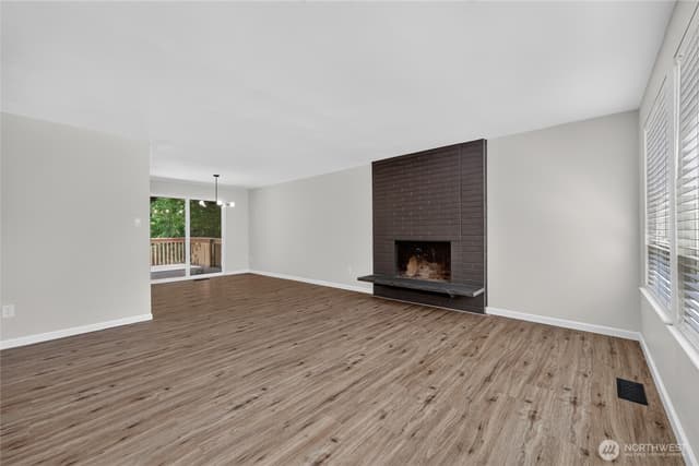 Property photo for 4017 107th Place NE, Marysville photo 5