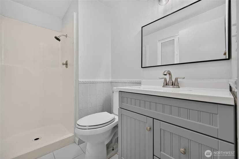 Property photo for 4017 107th Place NE, Marysville photo 14