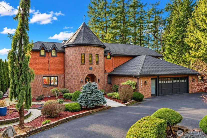 Property photo for 12730 Marine Drive, Marysville