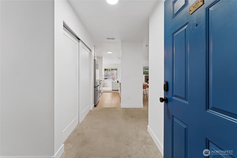 Property photo for 901 E Marine View Drive #305, Everett photo 15