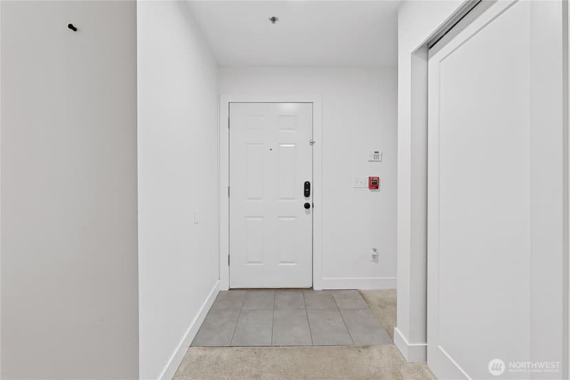 Property photo for 901 E Marine View Drive #305, Everett photo 14