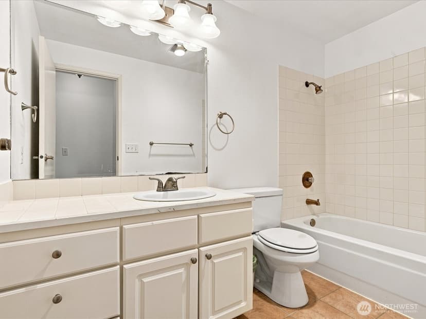 Property photo for 14200 NE 171st Street #C206, Woodinville photo 17