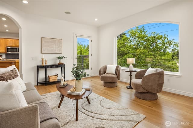 Property photo for 9021 Sand Point Way NE, Seattle photo 4