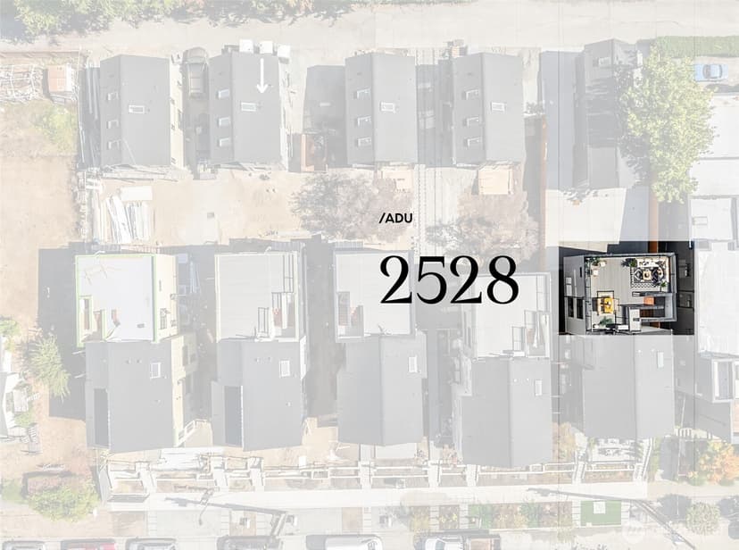 Property photo for 2528 30th Avenue W, Seattle photo 15