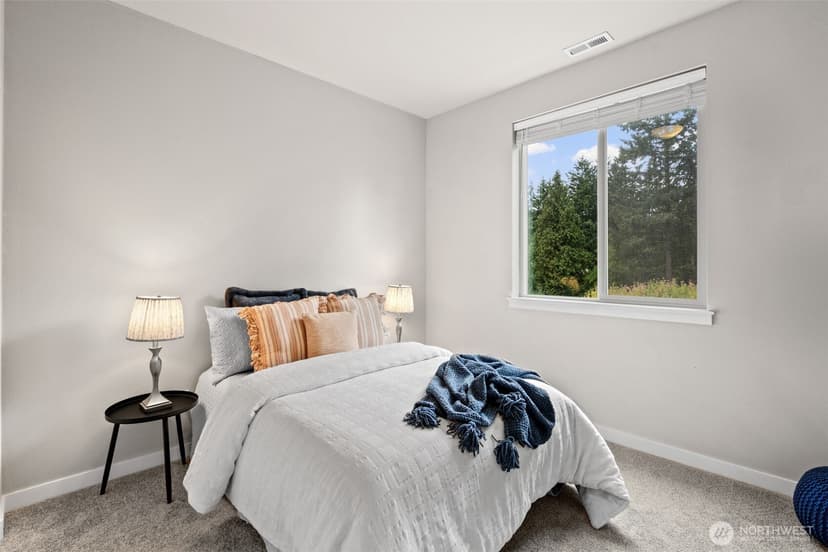 Property photo for 650 NW Gardenia Way, Bremerton photo 35