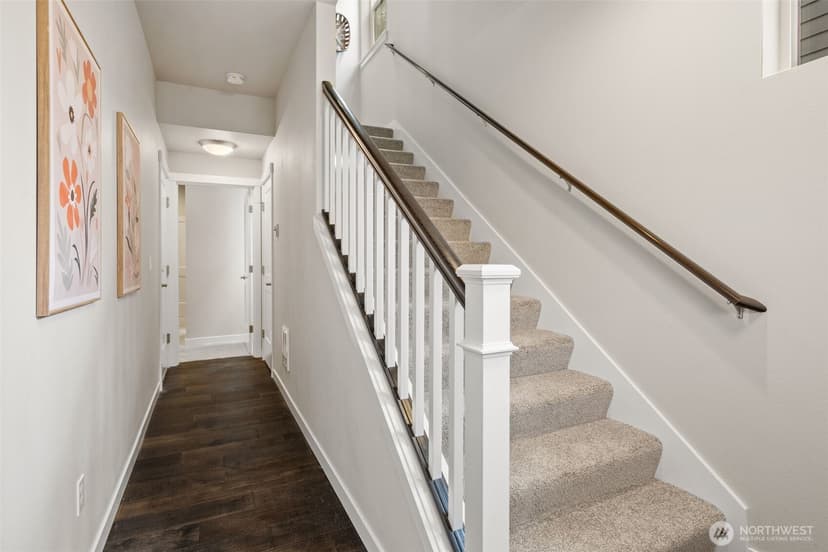 Property photo for 650 NW Gardenia Way, Bremerton photo 6
