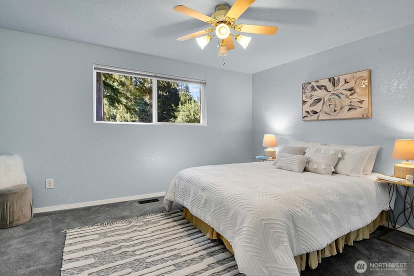Property photo for 18021 Waverly Drive, Snohomish photo 17