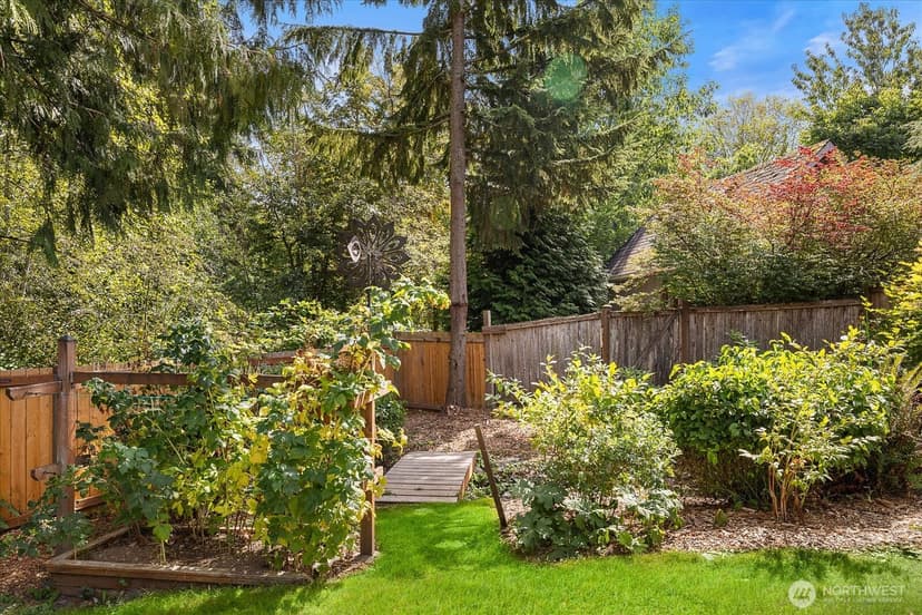 Property photo for 16721 6th Avenue SE, Bothell photo 33