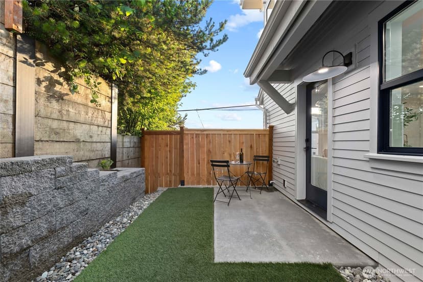 Property photo for 3245 13th Avenue W, Seattle photo 25