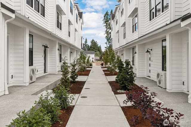 Property photo for 12059 127th Avenue Ct E #80, Puyallup