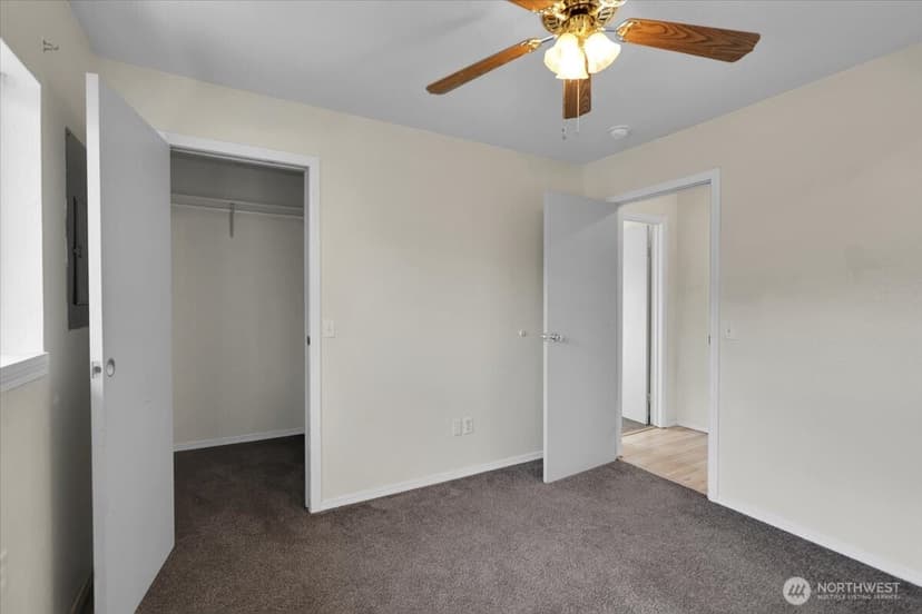 Property photo for 1621 113th Street S, Tacoma photo 19