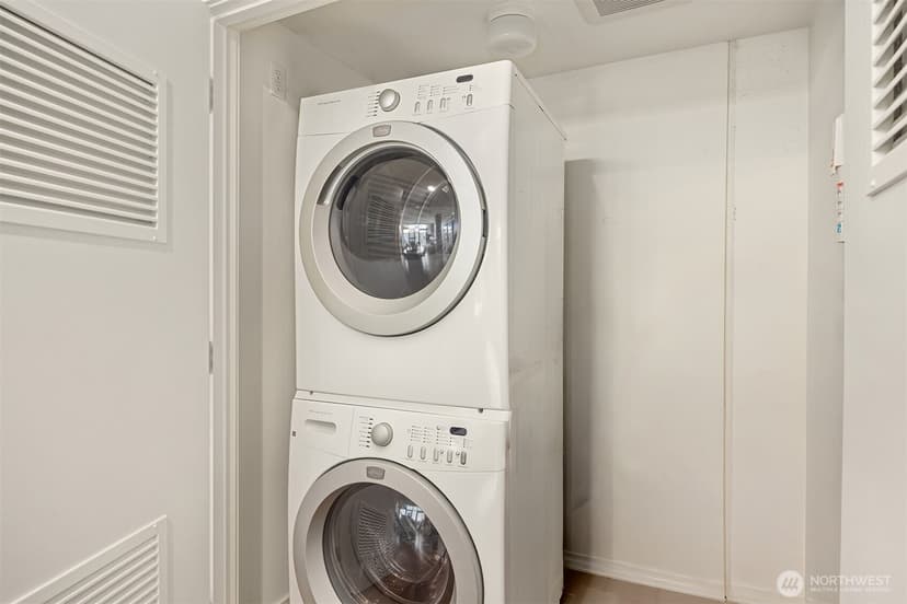 Property photo for 2911 2nd Avenue #704, Seattle photo 21