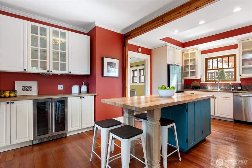 Property photo for 2141 7th Avenue W, Seattle photo 15