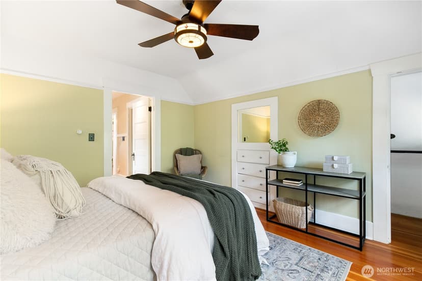 Property photo for 2141 7th Avenue W, Seattle photo 26