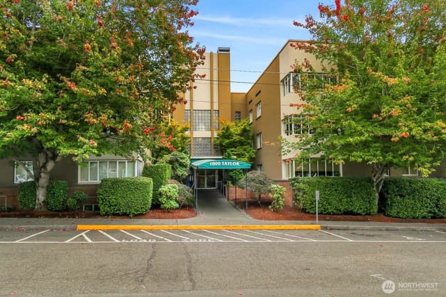 Property photo for 1800 Taylor Avenue N #102, Seattle