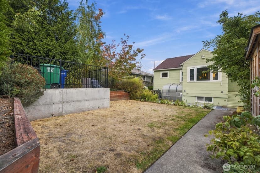 Property photo for 6043 37th Avenue NE, Seattle photo 30