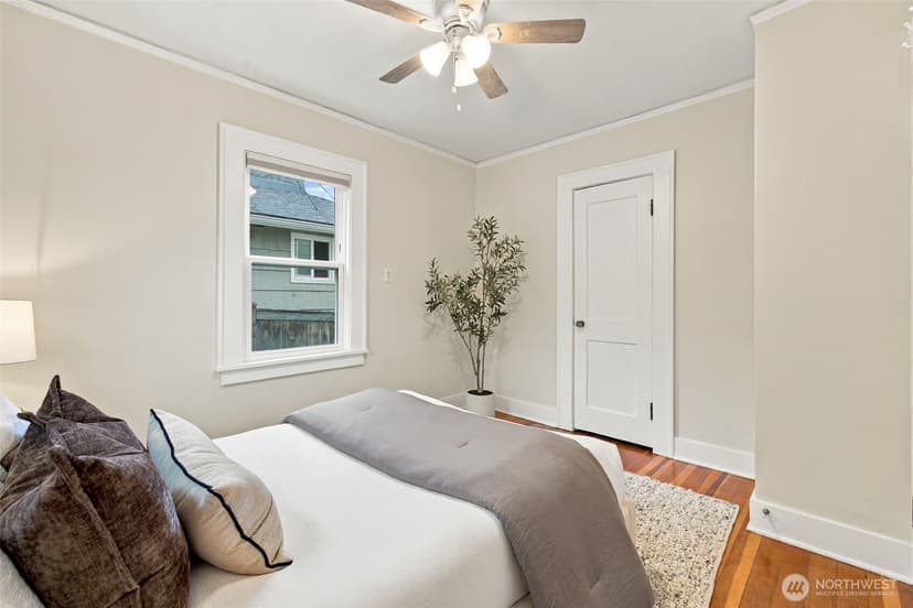Property photo for 6043 37th Avenue NE, Seattle photo 26