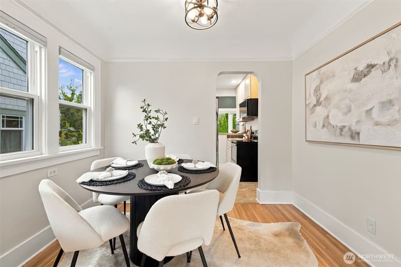 Property photo for 6043 37th Avenue NE, Seattle photo 6