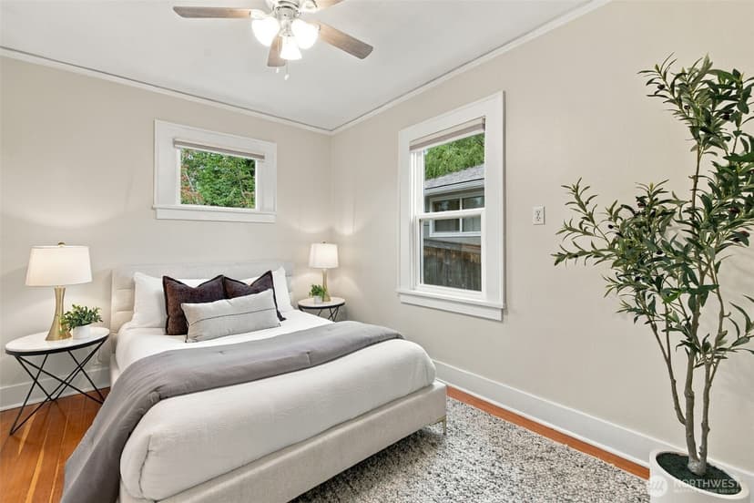 Property photo for 6043 37th Avenue NE, Seattle photo 25