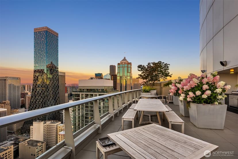 Property photo for 1521 2nd Avenue #700, Seattle photo 34