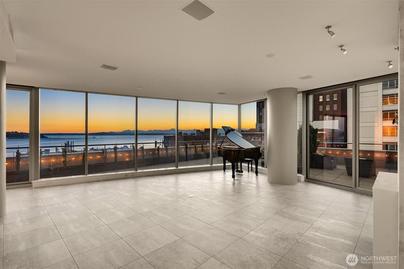Property photo for 1521 2nd Avenue #700, Seattle photo 32