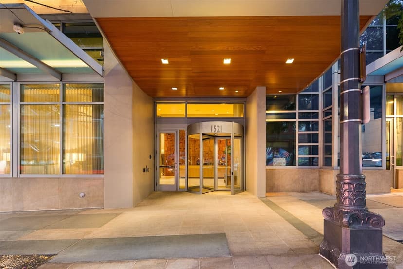 Property photo for 1521 2nd Avenue #700, Seattle photo 38