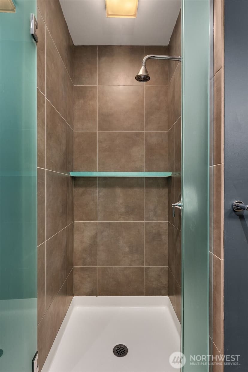 Property photo for 1521 2nd Avenue #700, Seattle photo 19