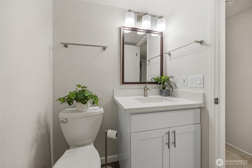 Property photo for 10819 NE 37th Place #221, Bellevue photo 19