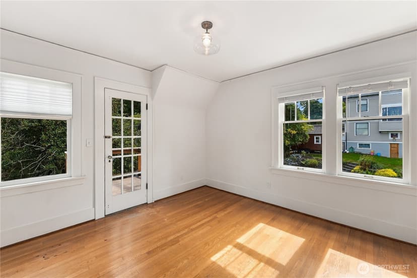 Property photo for 15 Orchard Road, Tacoma photo 30