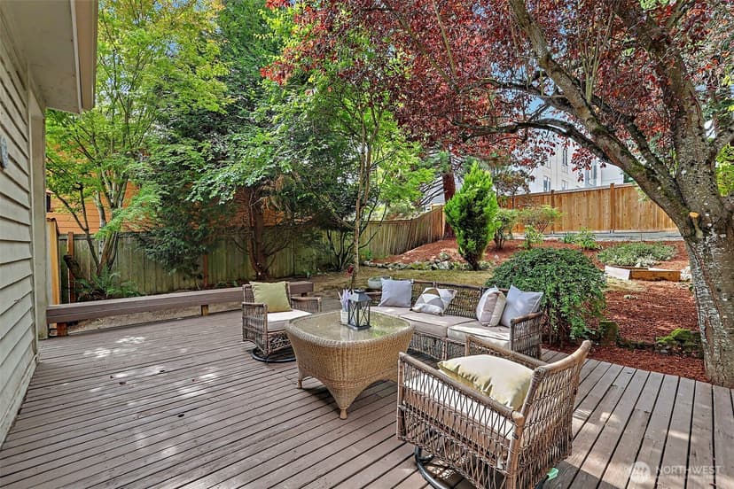 Property photo for 949 25th Avenue S, Seattle photo 28