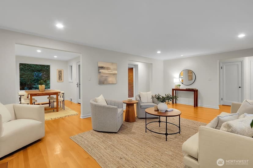 Property photo for 10527 23rd Avenue NE, Seattle photo 6