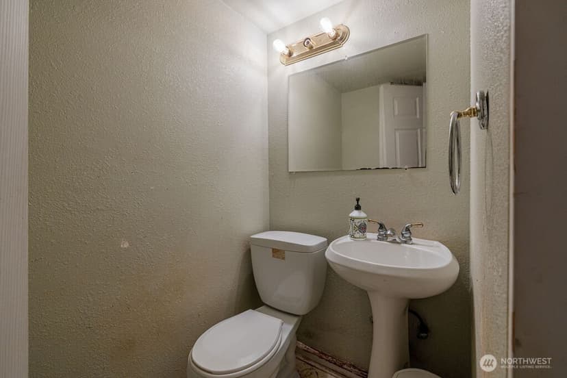 Property photo for 31227 7th Avenue S, Federal Way photo 21