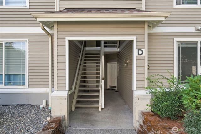Property photo for 10025 9th Avenue W #D102, Everett photo 2
