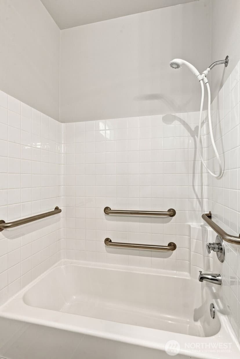 Property photo for 10025 9th Avenue W #D102, Everett photo 17