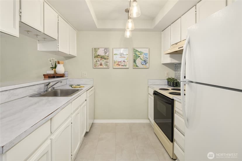 Property photo for 6055 35th Avenue SW #107, Seattle photo 8