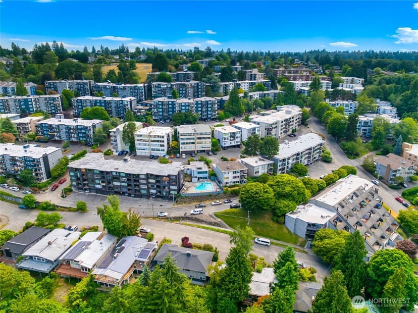 Property photo for 3650 26th Place W #402A, Seattle photo 17