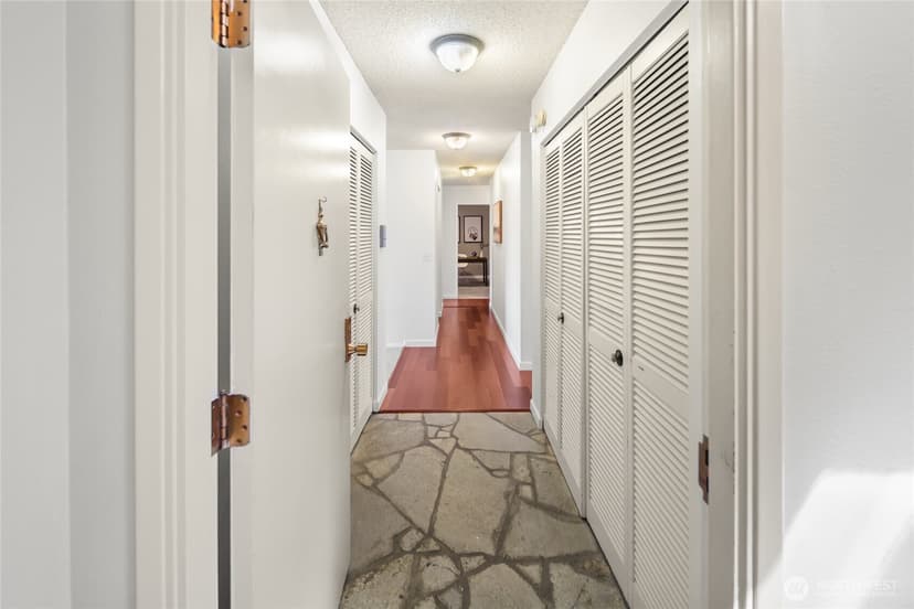 Property photo for 3650 26th Place W #402A, Seattle photo 18